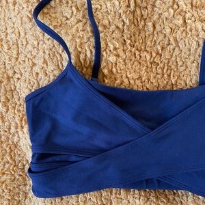 ALO Enso Airbrush Crossover Sports Bra - NWT - XS